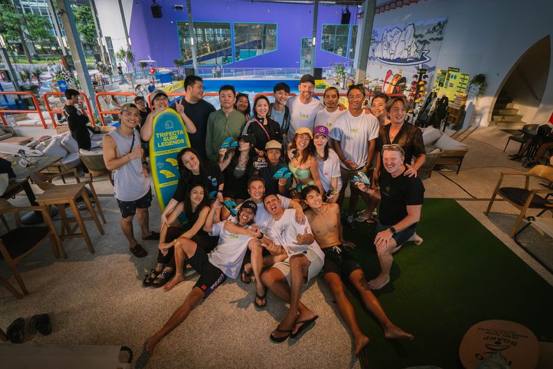 Learn to Surf in Singapore 2026