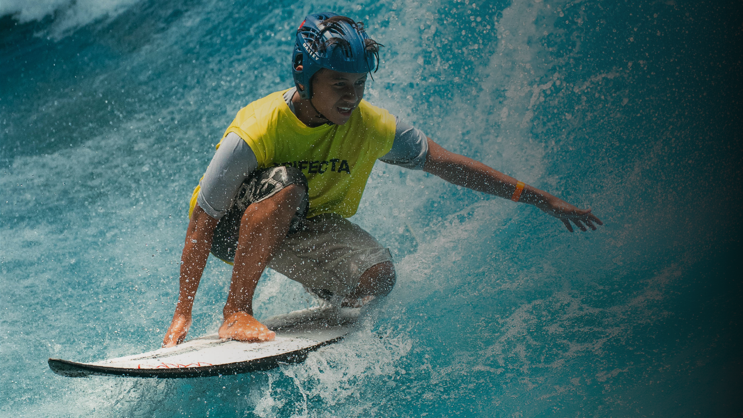 Learn to Surf in Singapore 2026