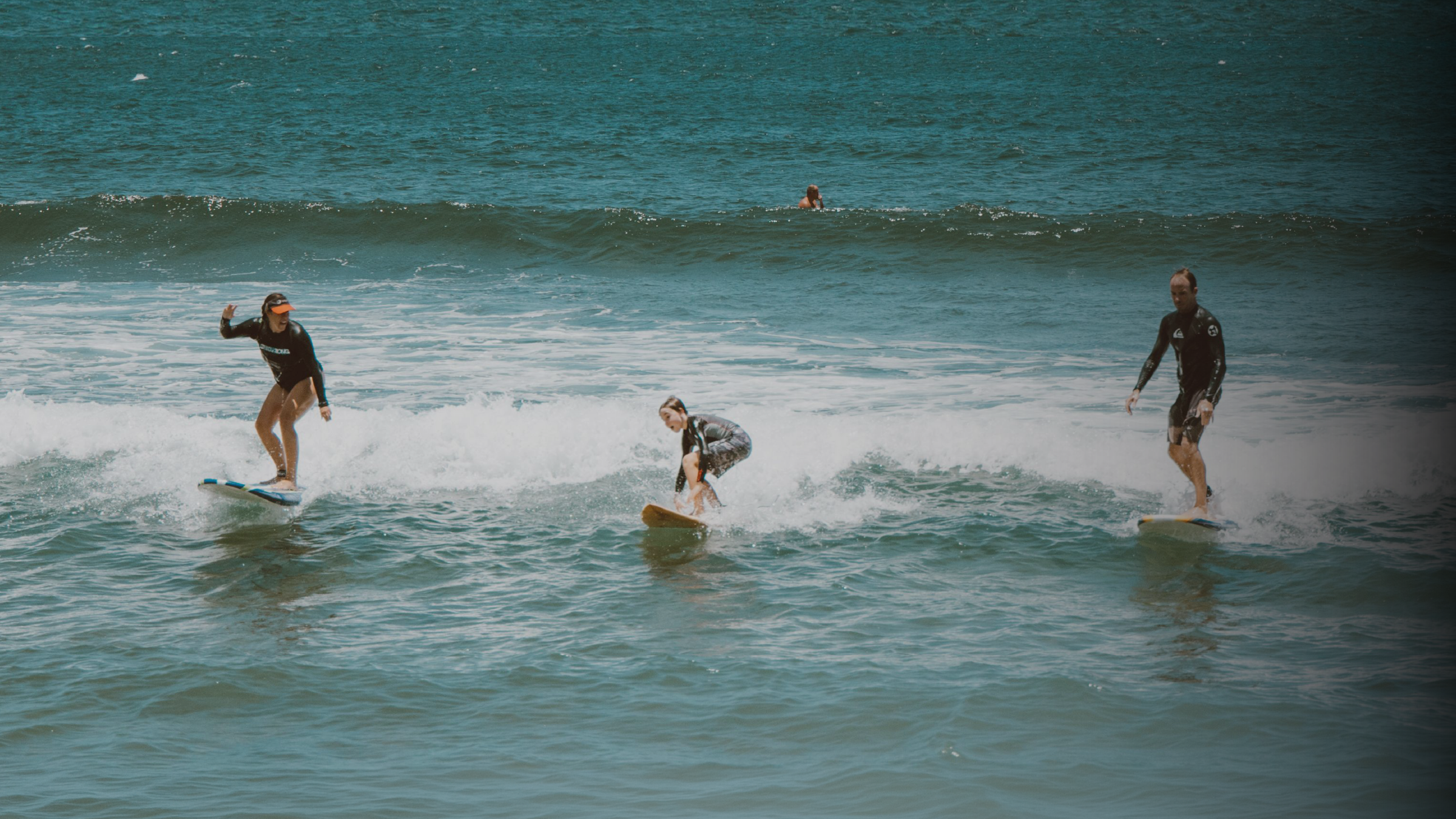 Learn to Surf in Singapore 2026